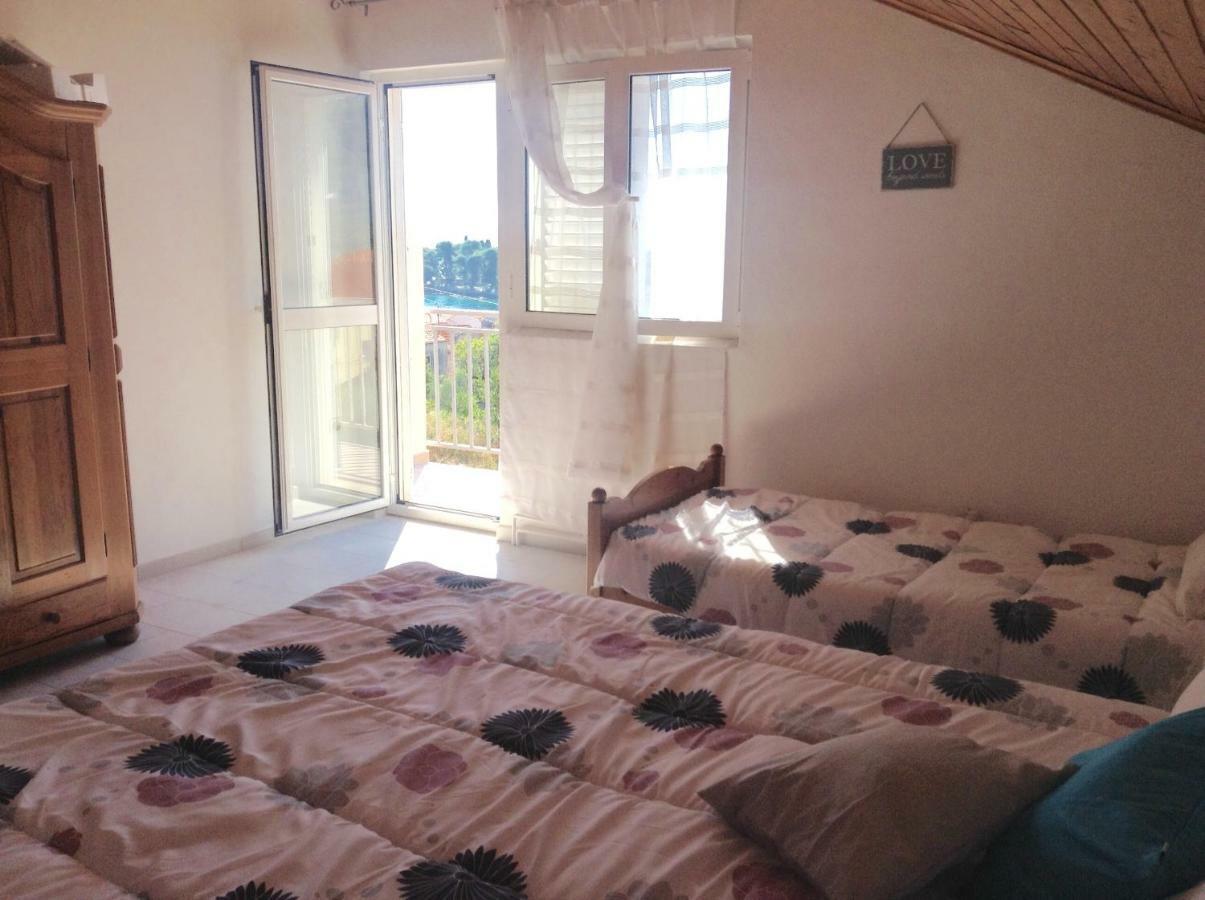 Apart Mani Di Lauro Apartamento Preko Exterior foto